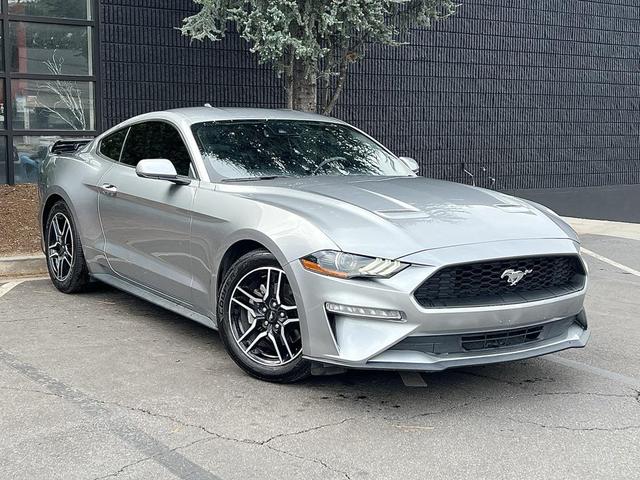Photo of 2022 ICONIC SILVER METALLIC Ford Mustang