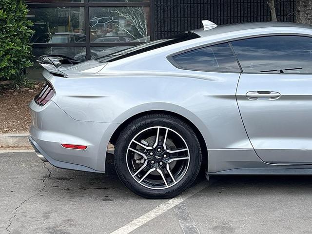 Photo of 2022 ICONIC SILVER METALLIC Ford Mustang