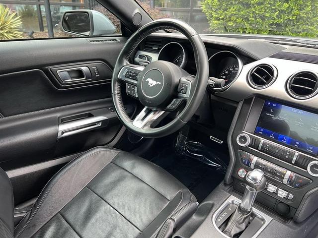 Photo of 2022 ICONIC SILVER METALLIC Ford Mustang