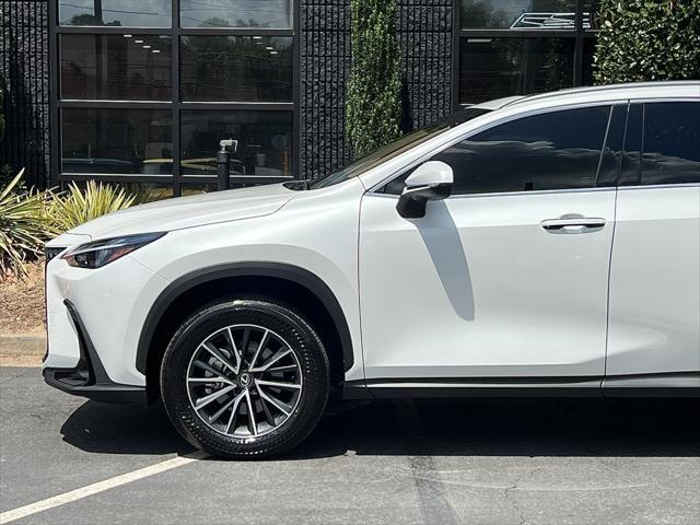 Photo of 2024 Eminent White Pearl Lexus NX 250