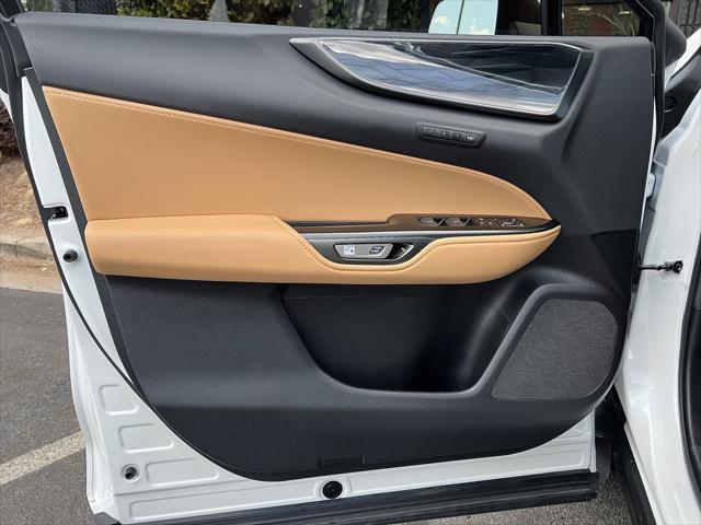 Photo of 2024 Eminent White Pearl Lexus NX 250