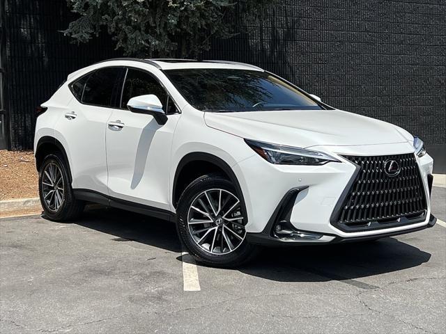 Photo of 2024 Eminent White Pearl Lexus NX 250