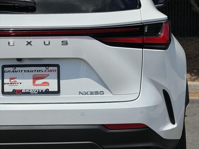 Photo of 2024 Eminent White Pearl Lexus NX 250