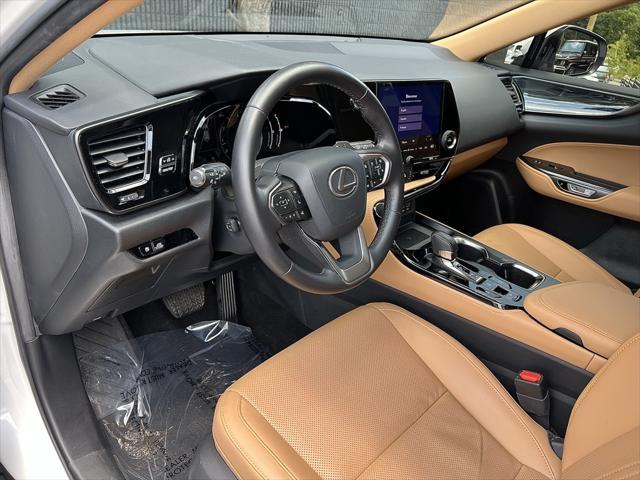 Photo of 2024 Eminent White Pearl Lexus NX 250