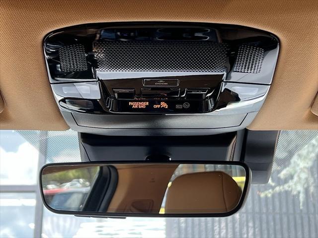 Photo of 2024 Eminent White Pearl Lexus NX 250
