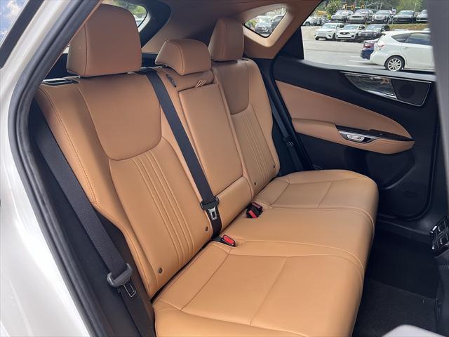 Photo of 2024 Eminent White Pearl Lexus NX 250