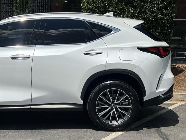 Photo of 2024 Eminent White Pearl Lexus NX 250