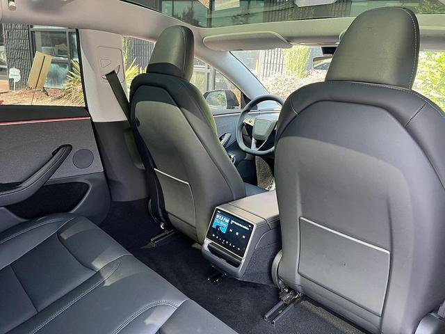Photo of 2024 Solid Black Tesla Model 3