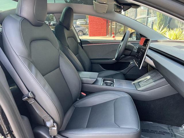 Photo of 2024 Solid Black Tesla Model 3