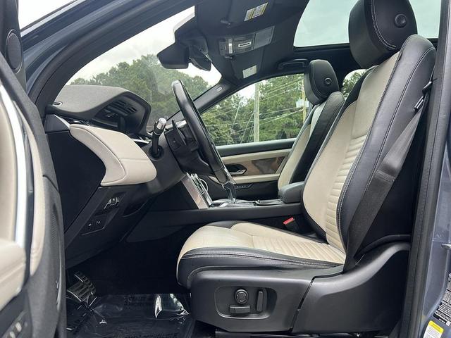 Photo of 2020 Silver Land Rover Discovery Sport