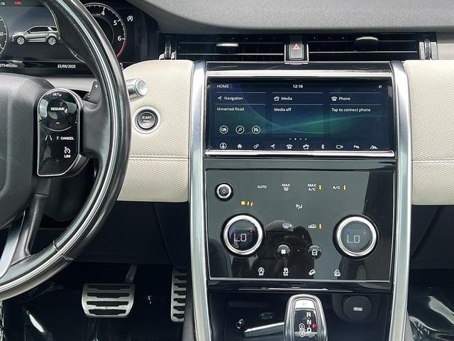 Photo of 2020 Silver Land Rover Discovery Sport