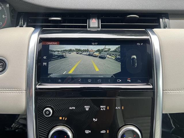 Photo of 2020 Silver Land Rover Discovery Sport