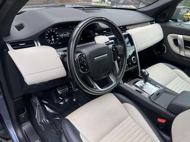 Photo of 2020 Silver Land Rover Discovery Sport