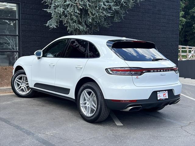 Photo of 2019 White Porsche Macan
