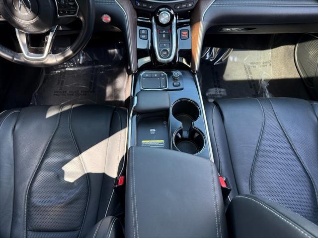 Photo of 2021 Black Acura TLX