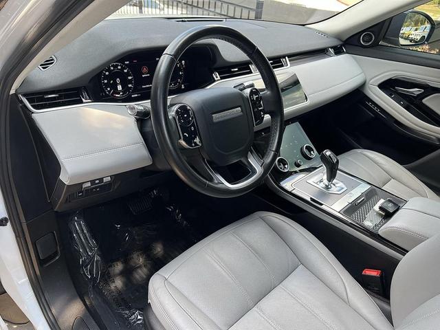 Photo of 2020 White Land Rover Range Rover Evoque