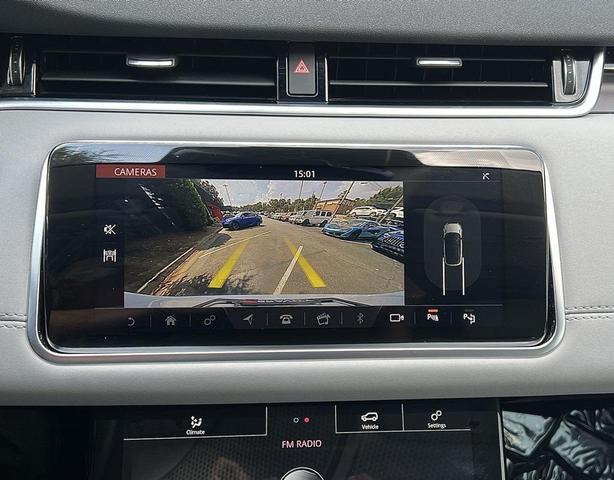 Photo of 2020 White Land Rover Range Rover Evoque
