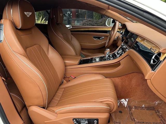 Photo of 2020 White Bentley Continental GT