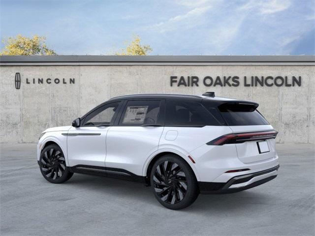 Photo of 2025 White Platinum Clearcoat Metallic Lincoln Nautilus