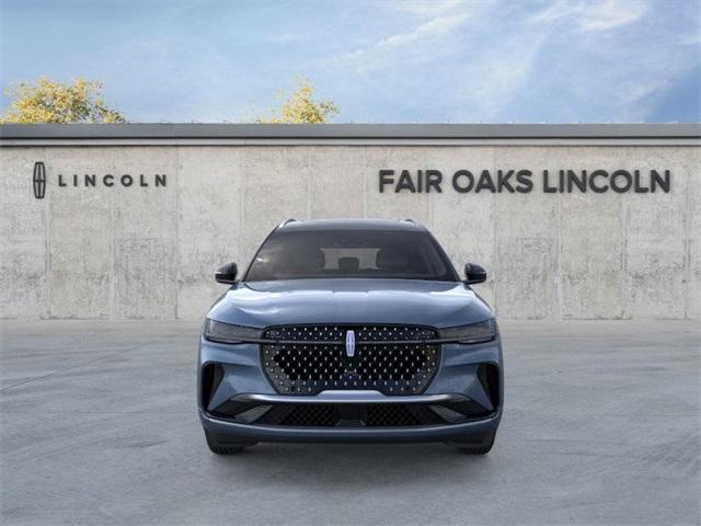Photo of 2025 Whisper White Lincoln Nautilus