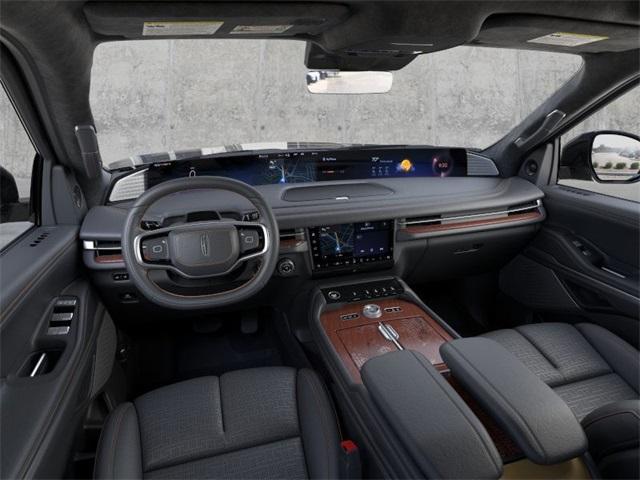 Photo of 2025 Infinite Black Metallic Lincoln Navigator L