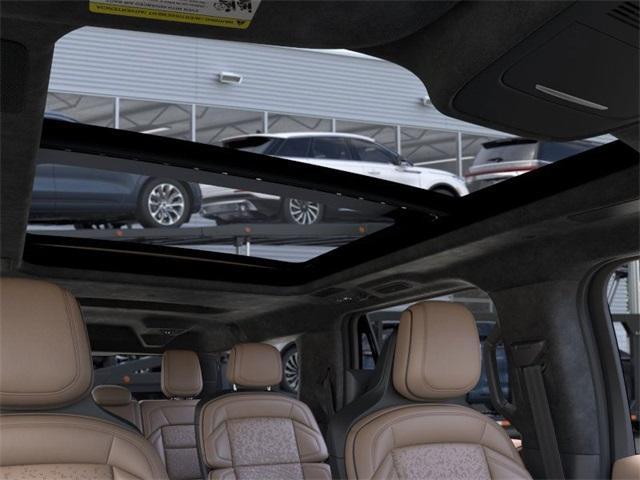 Photo of 2025 Sunrise Red Lincoln Navigator L