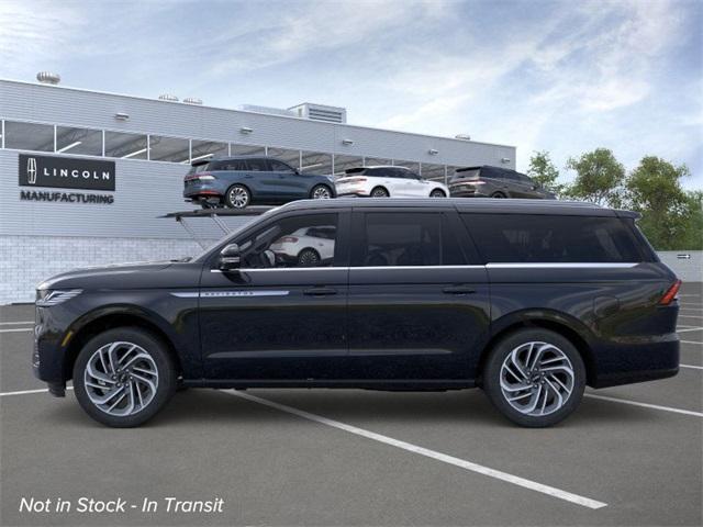 Photo of 2025 Infinite Black Metallic Lincoln Navigator L