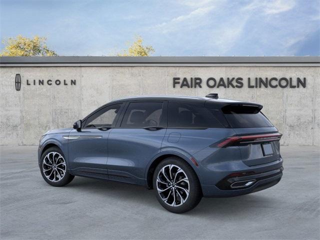 Photo of 2025 Whisper White Lincoln Nautilus