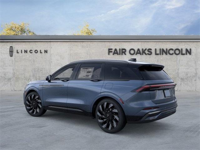 Photo of 2025 Whisper White Lincoln Nautilus