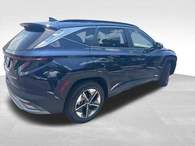 Photo of 2025 Deep Sea Hyundai TUCSON Hybrid