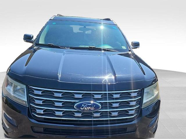 Photo of 2016 Shadow Black Ford Explorer