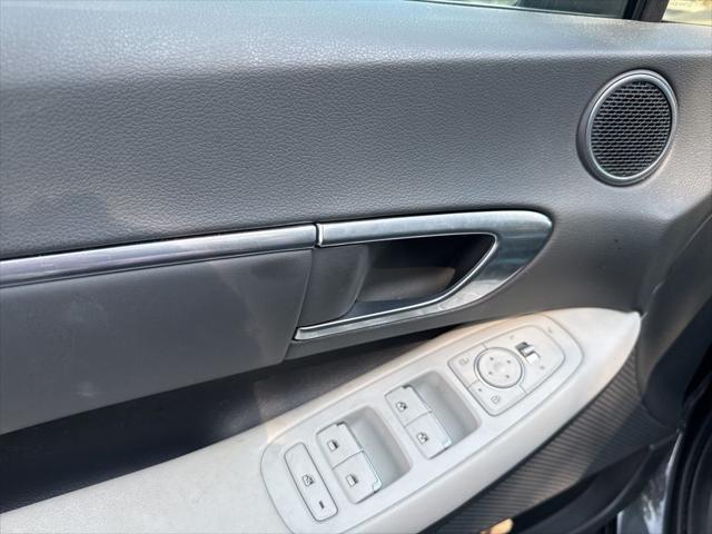 Photo of 2022 Portofino Gray Hyundai SONATA