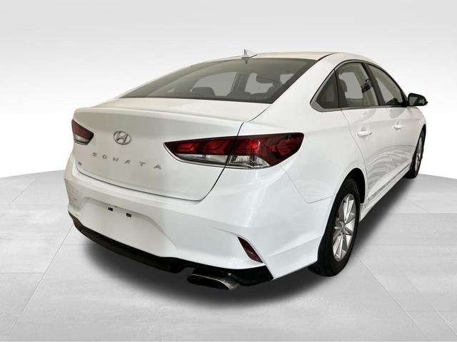 Photo of 2019 Quartz White Pearl Hyundai SONATA