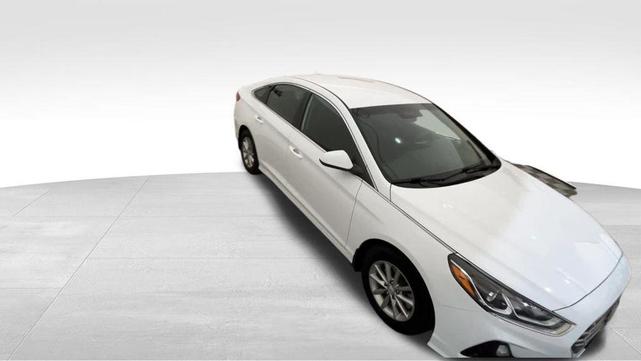 Photo of 2019 Quartz White Pearl Hyundai SONATA
