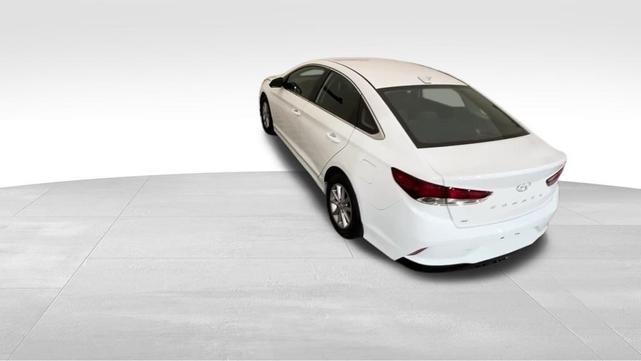 Photo of 2019 Quartz White Pearl Hyundai SONATA