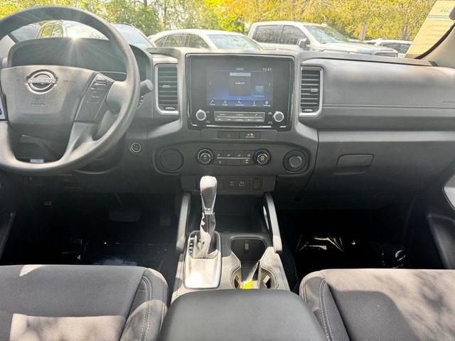 Photo of 2023 Gun Metallic Nissan Frontier