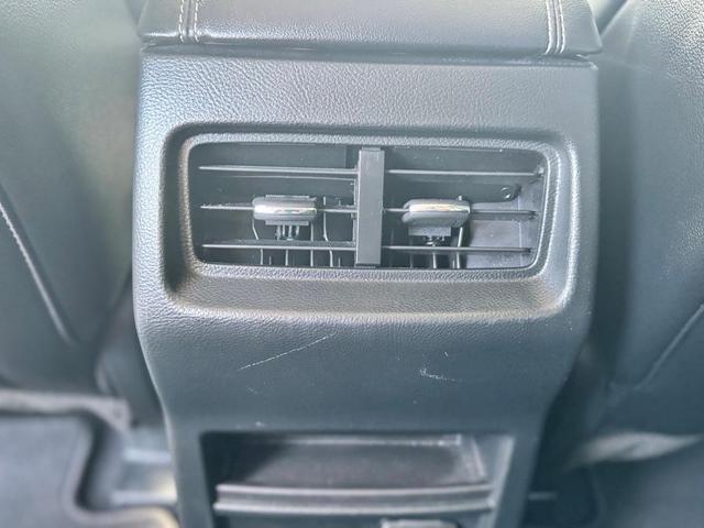 Photo of 2024 Silver Metallic Ford Edge