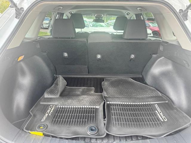 Photo of 2022 Pearl Toyota Corolla Cross