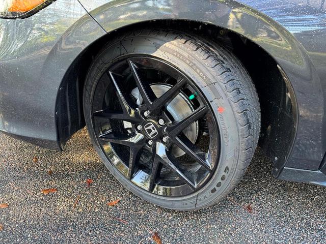 Photo of 2026 Meteorite Gray Metallic Honda Civic