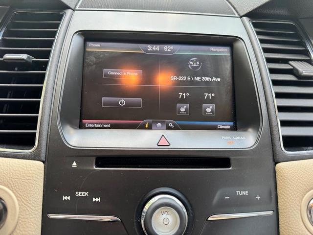 Photo of 2014 Sterling Gray Metallic Ford Taurus