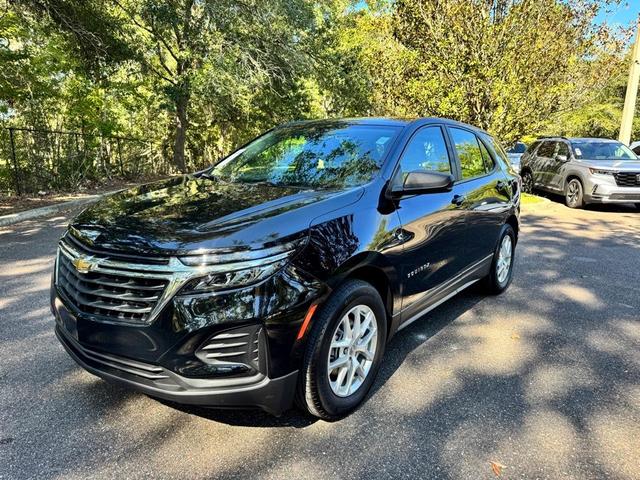 Photo of 2023 Mosaic Black Metallic Chevrolet Equinox