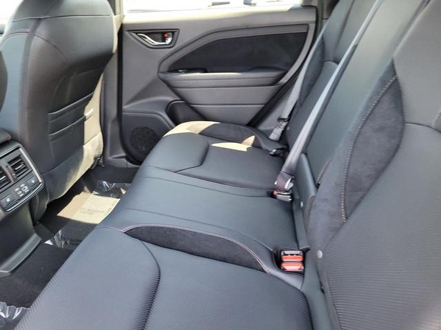 Photo of 2025 Crystal White Pearl Subaru Forester