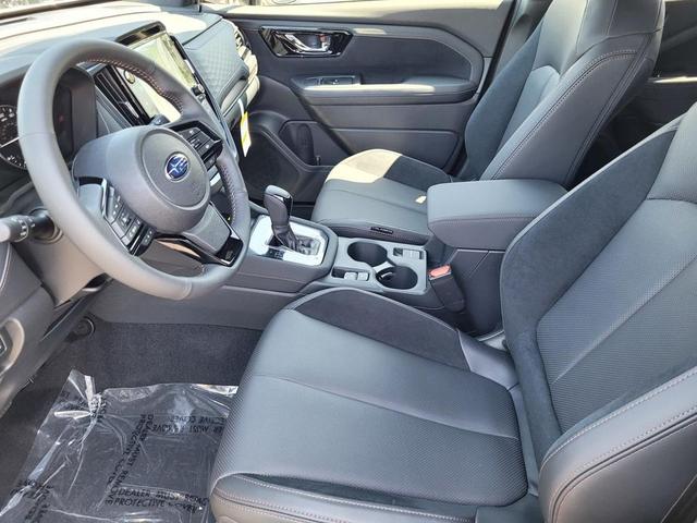 Photo of 2025 Crystal White Pearl Subaru Forester