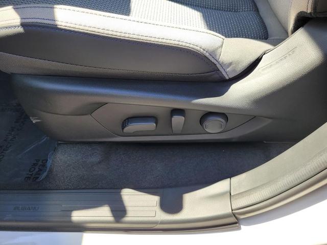 Photo of 2025 Crystal White Pearl Subaru Forester