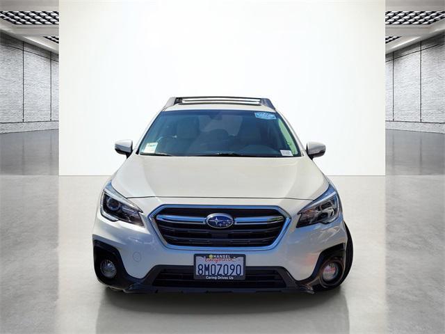 Photo of 2018 Crystal White Pearl Subaru Outback