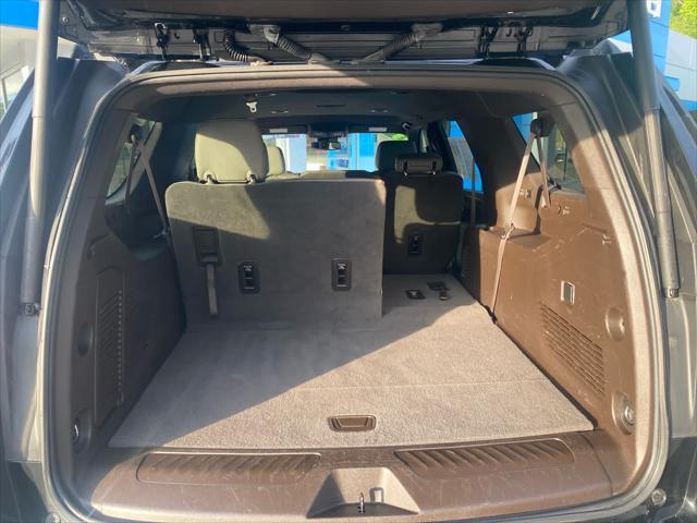 Photo of 2023 Black Chevrolet Suburban
