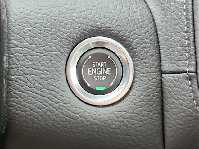 Photo of 2024 Onyx Black GMC Yukon XL