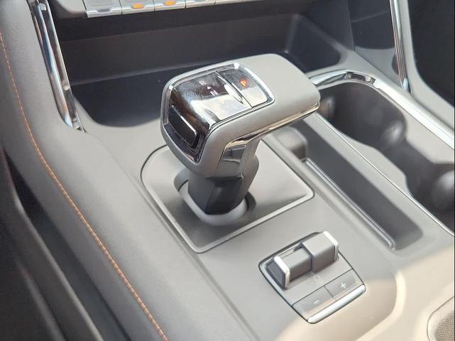 Photo of 2025 Onyx Black GMC Sierra 1500