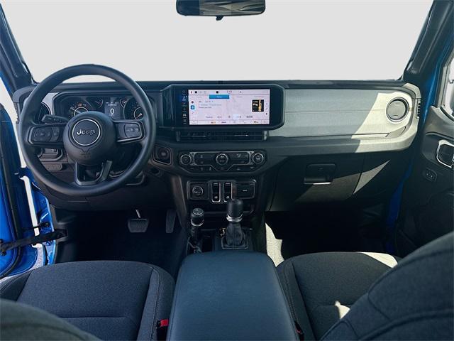 Photo of 2025 Hydro Blue Pearlcoat Jeep Wrangler