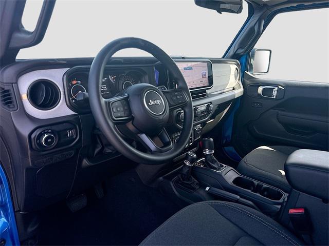 Photo of 2025 Hydro Blue Pearlcoat Jeep Wrangler